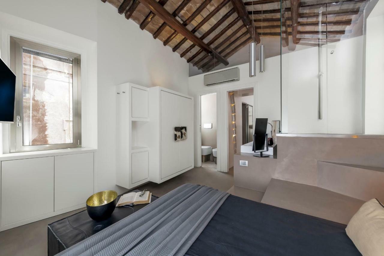 Two Bedrooms Apartment With Solarium With View On San Peter Church And Sant'Angelo Castle Rome Bagian luar foto